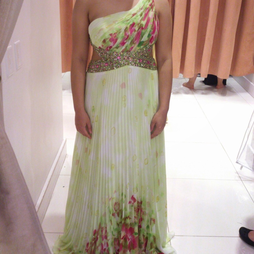 Camille Prom Dress (NWT)
